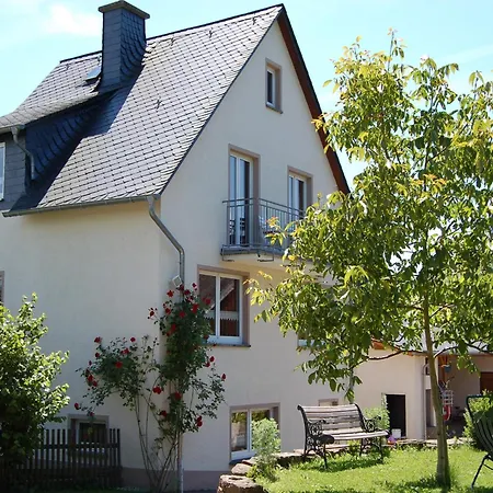Volcano Villa, Cleaning Included *